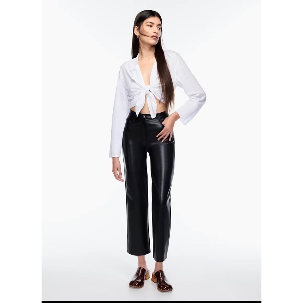 The Melina crop vegan leather pants Pant 10 A9‎
